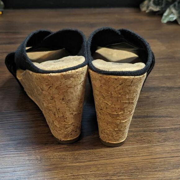 White Mountain Banner Black Cork Wedges Stretchy Upper - 3.5 inch Heel Size 7.5M - Picture 4 of 11